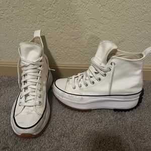 Converse size 8 Women’s